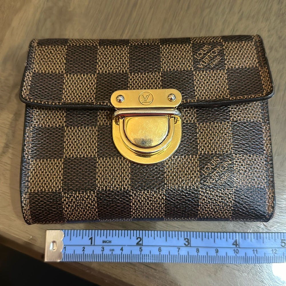 Checkered wallet